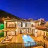 Villa Alpanos Ağaç Evleri