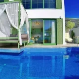 Villa Mulberry Nettle