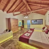 Villa Erisa