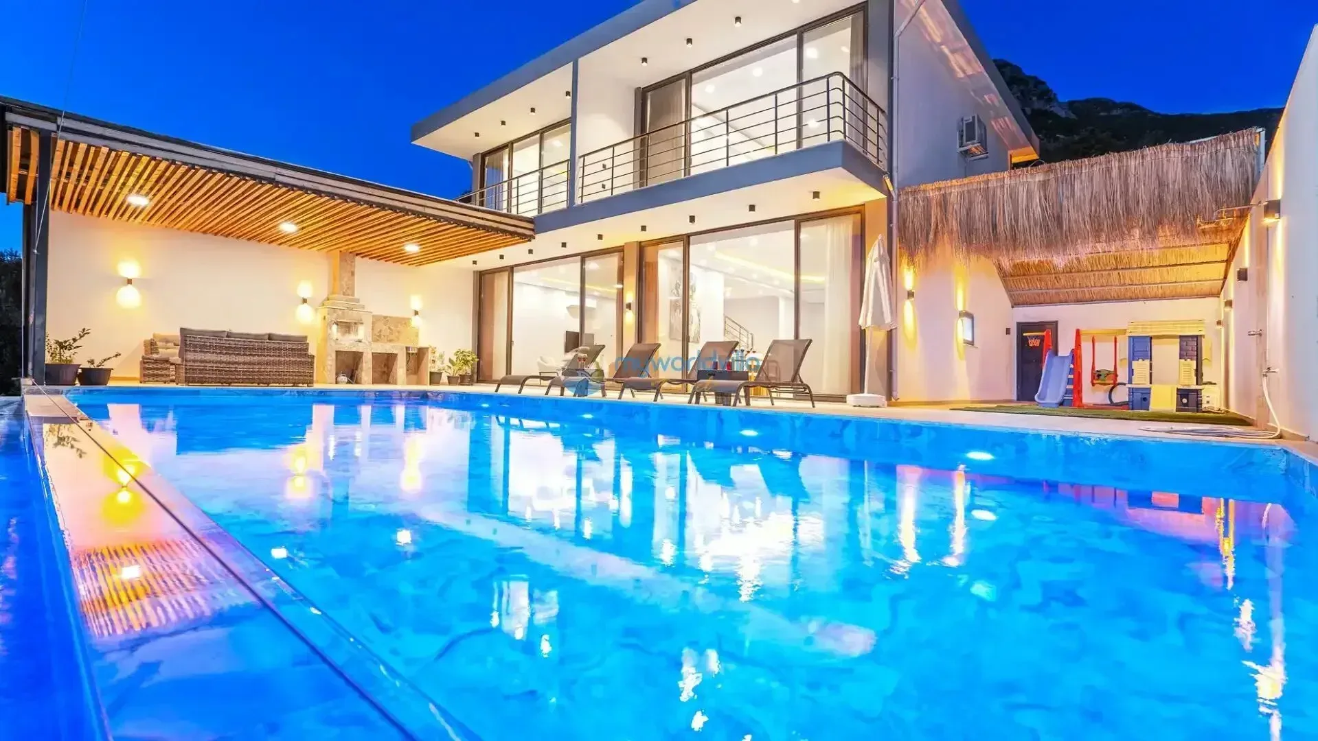 Villa Myworld