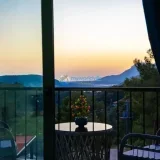 Villa Astanos 1