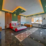 Villa İron 2