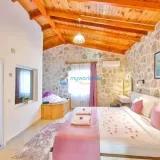 Villa Petek 1