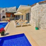 Villa Petek 1