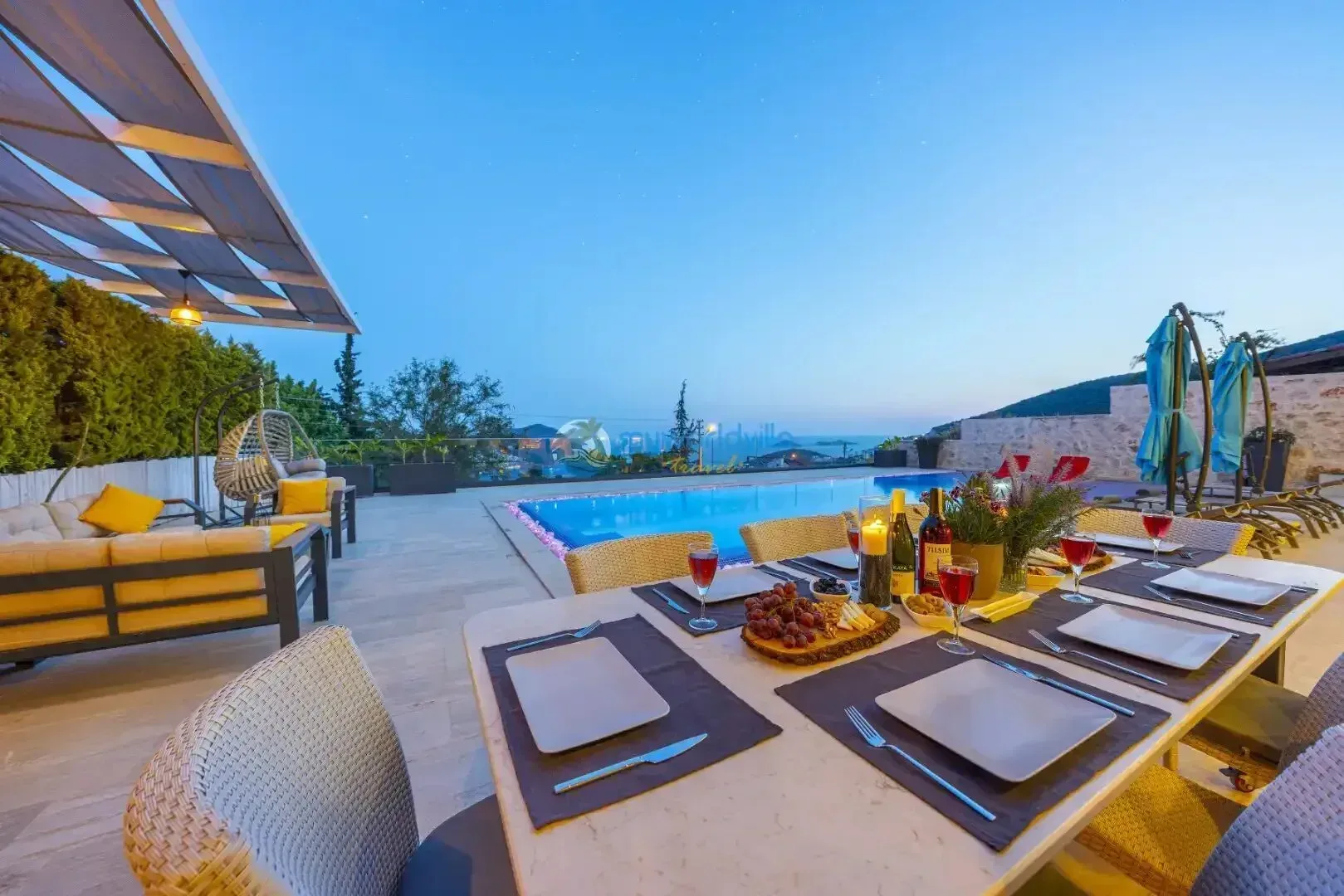 Villa Cratos Luxury