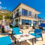 Villa Pelit